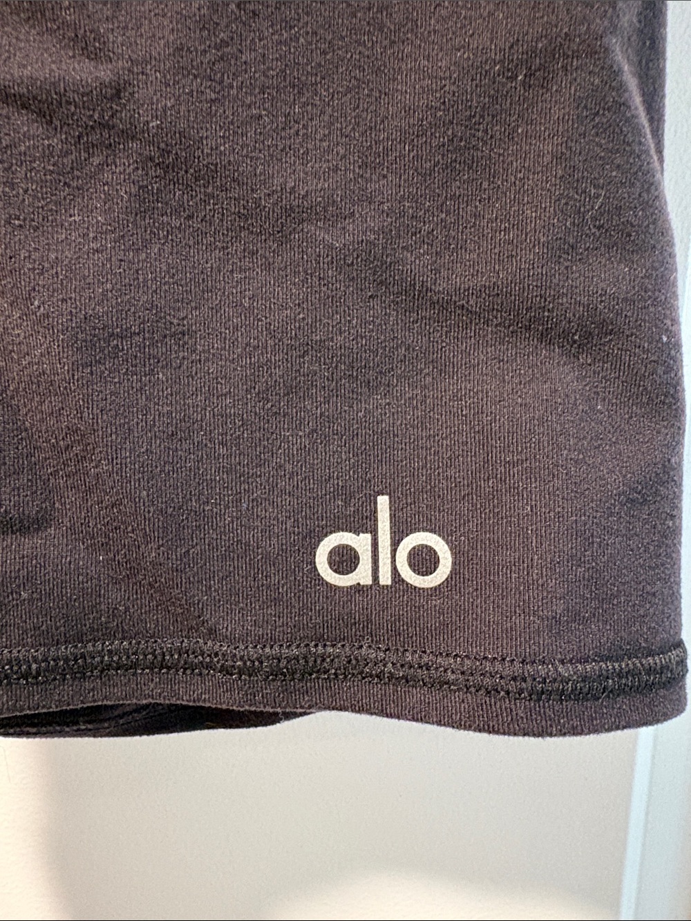 ALO Yoga Black High-Rise Bike Shorts - Picture 4 of 5